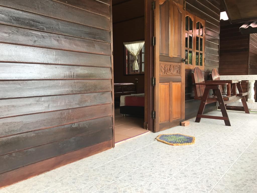 No Name Bungalow Haad Yao Esterno foto